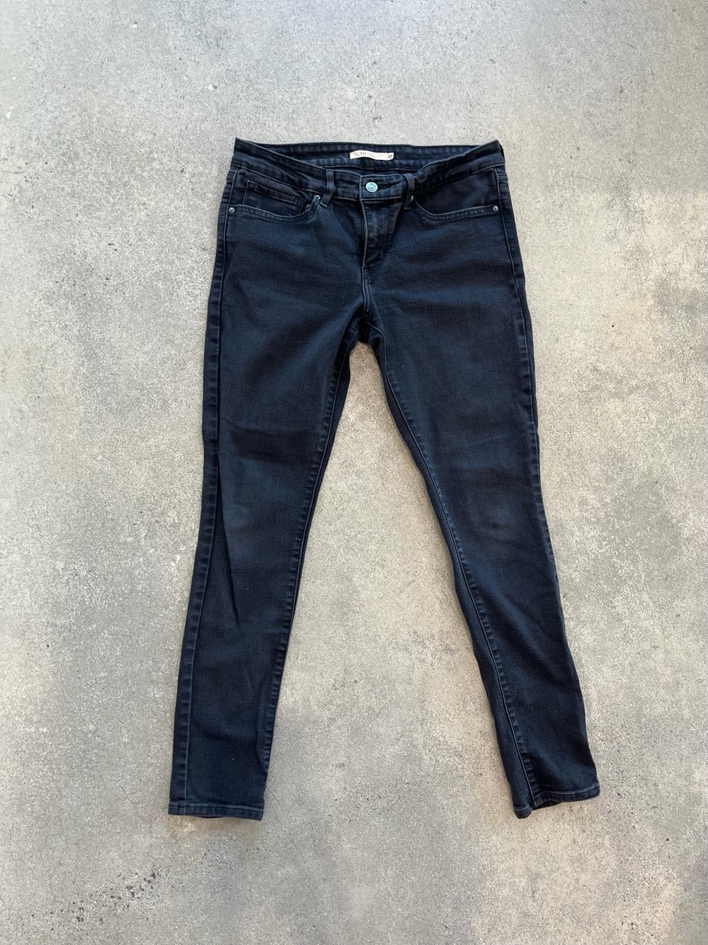 Levi's 711 Skinny Faded Black Jeans Sz 30